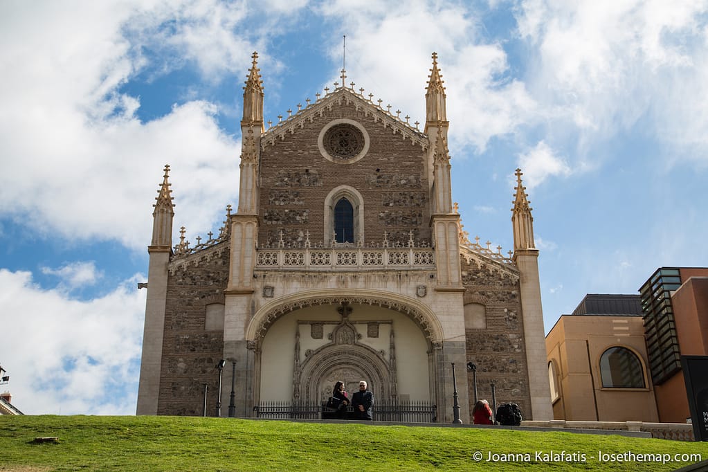 Church close to El Retiro, one of the best parks to explore on any weekend trip to Madrid. Walk around the park to take a little break from the city noise.