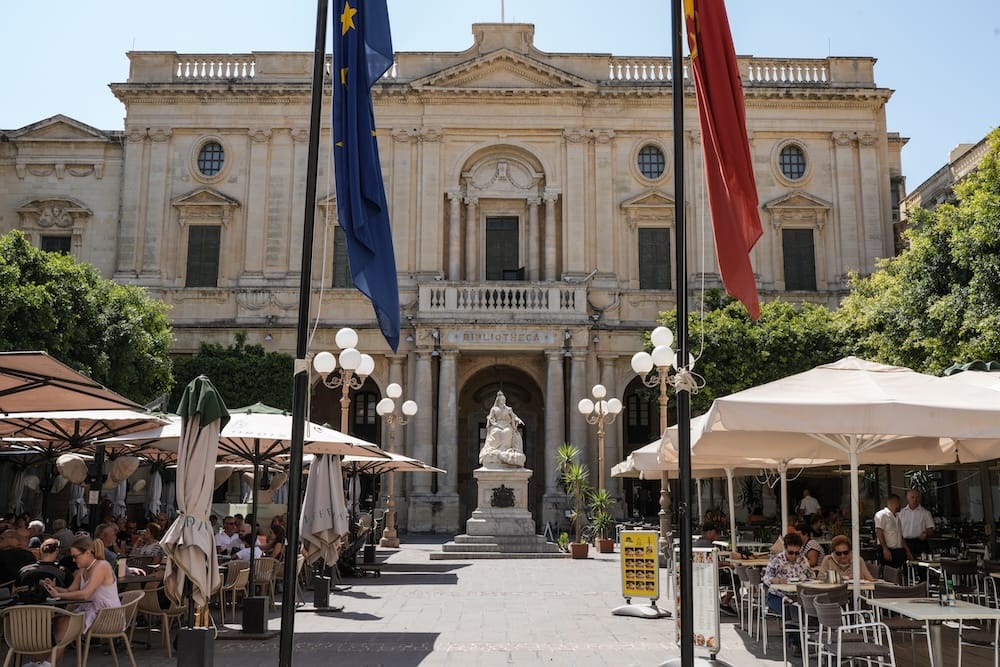 The cafes at Republic Square