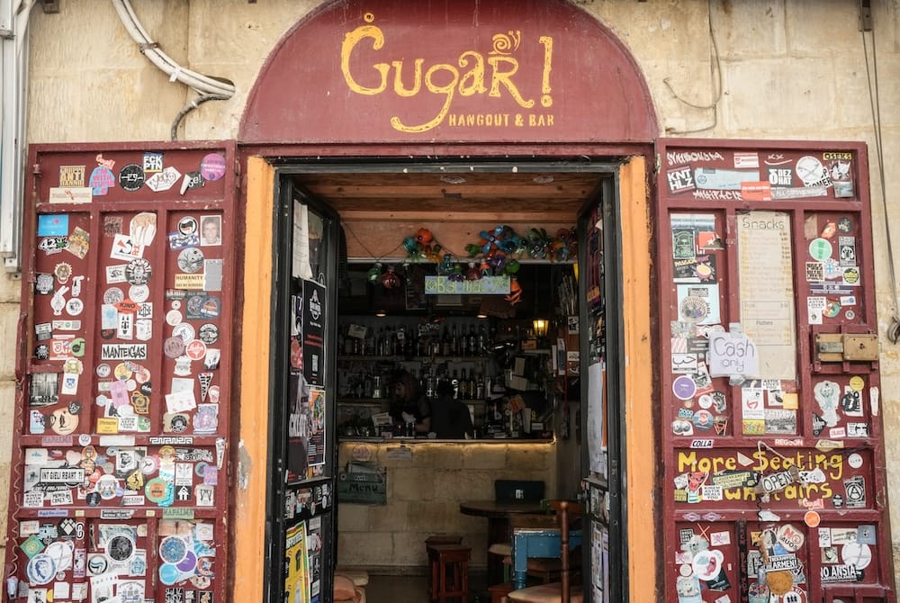 One of the many bars in Valletta