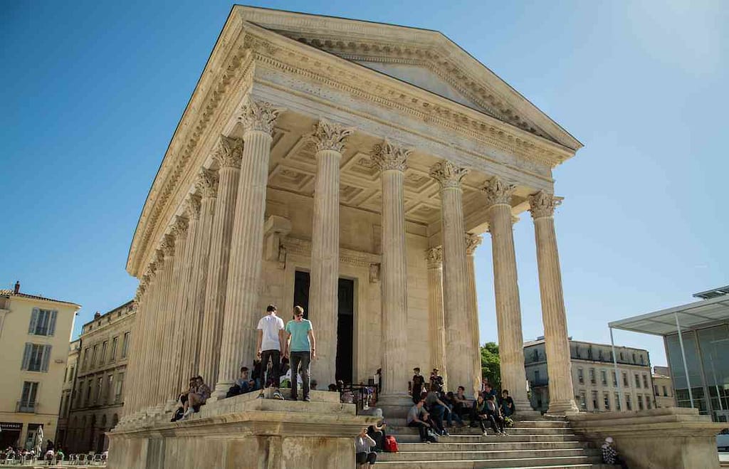 Nimes Parthenon