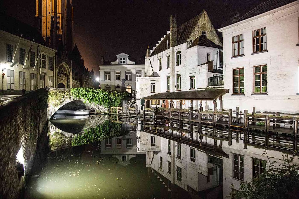 Bruges at night