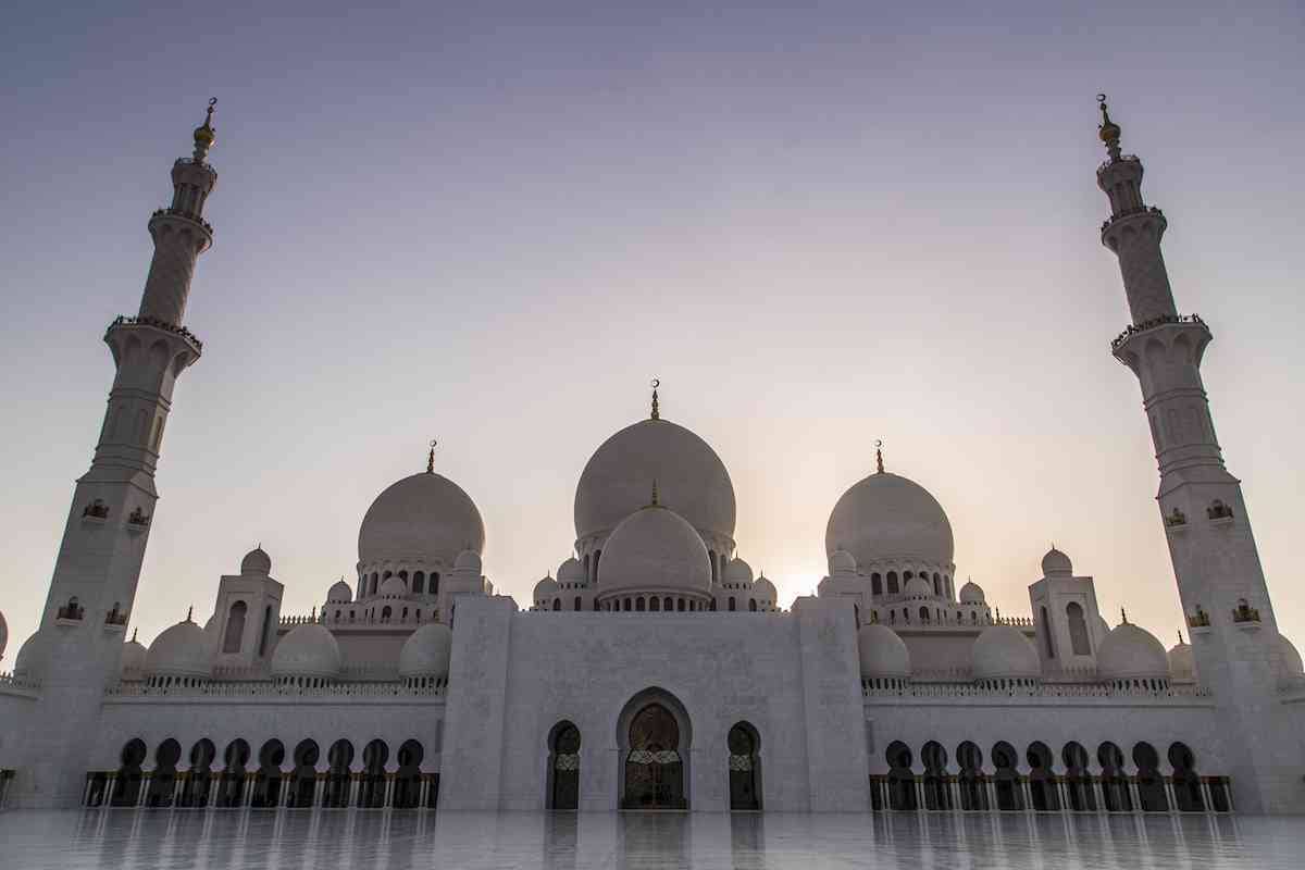 Sunset over Sheikh Zayed Mosque