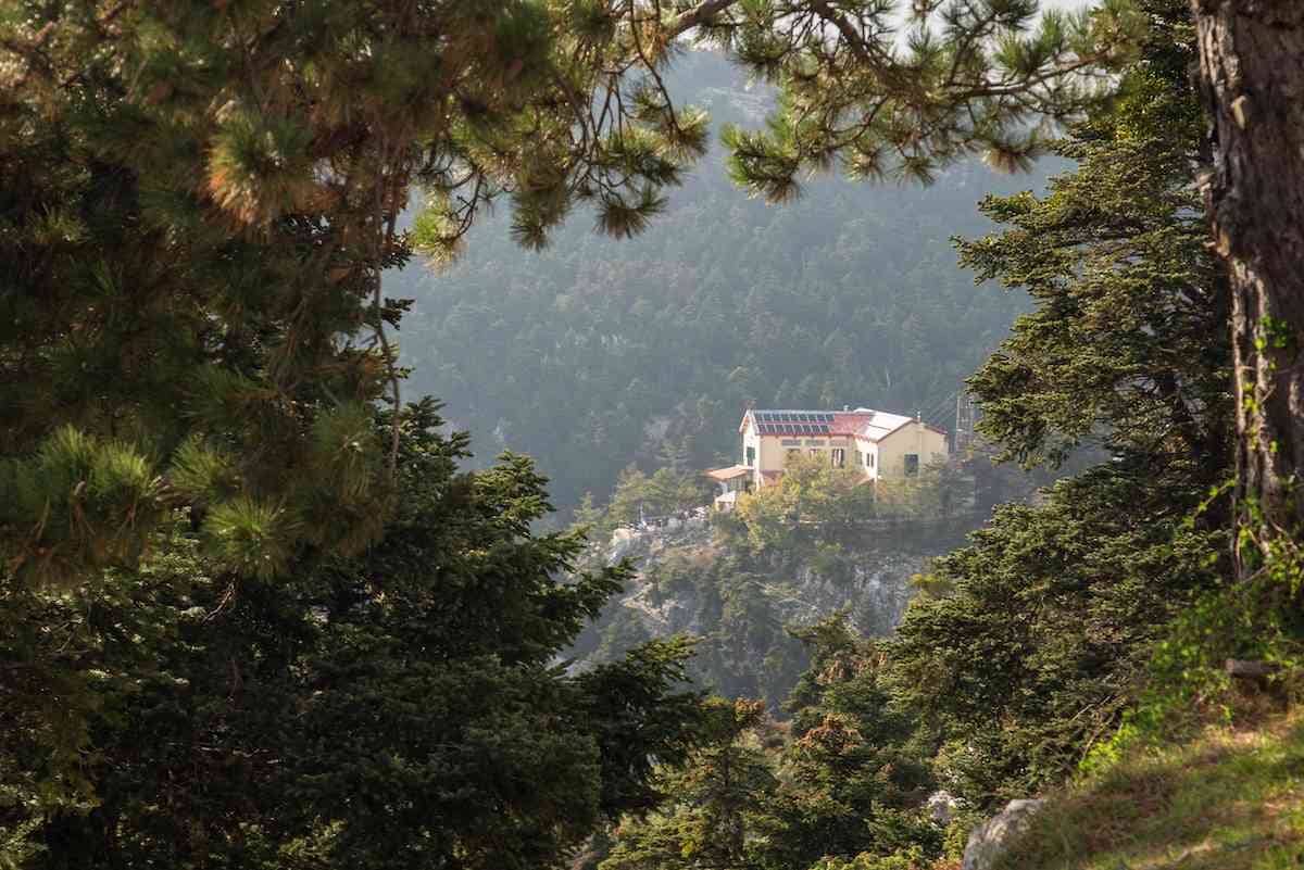 Bafi Refuge, Parnitha