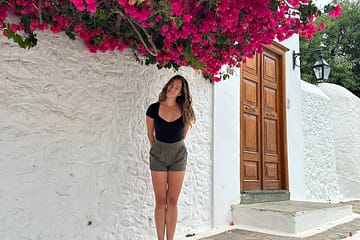 Exploring the streets of Hydra