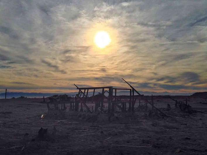 ghost town sunset - salton sea