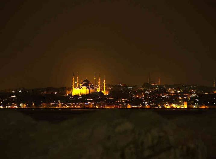 Sultanahmet at night