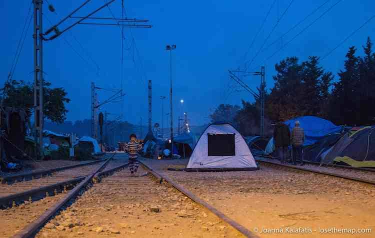 Night in Idomeni refugee camp