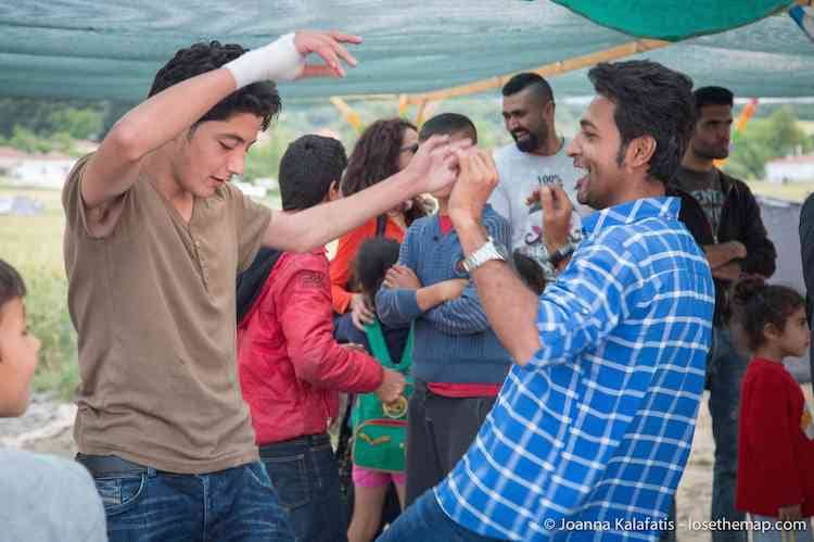 Idomeni refugee camp dance