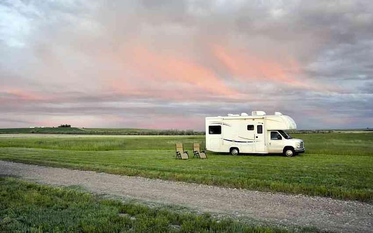 Top Tips for RV Trips on a Budget