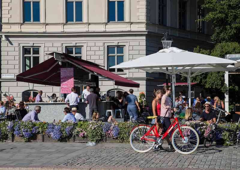 stockholm-bike-and-beer