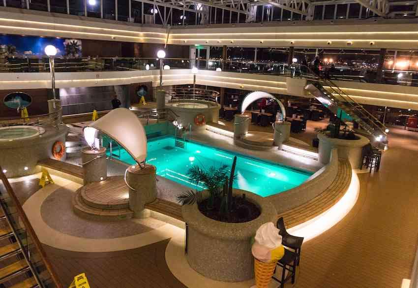 MSC Magnifica Pool